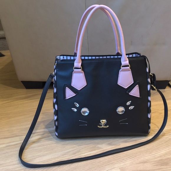Betsey Johnson Handbags - NEW with Tags! Betsey Johnson Vegan Cat Purse